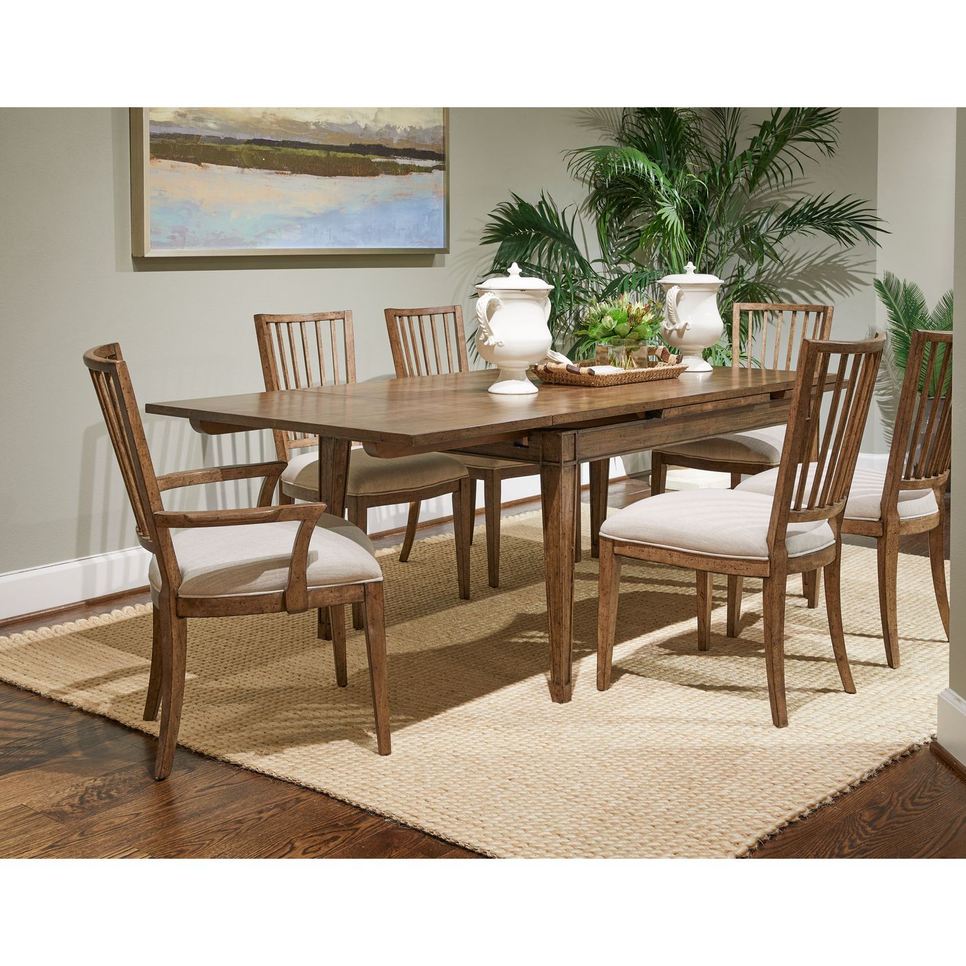 Dining Room Furniture & Dinette Sets in Long Island | Seigerman’s Furniture